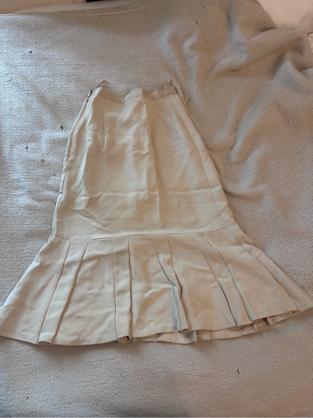 Prada Women's Cream Tan Crepe Midi Mermaid Pleated Hem Skirt